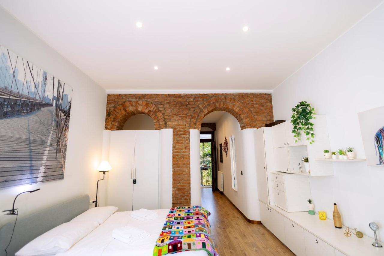 The Red Bricks Home - San Babila Area Milano Exterior foto