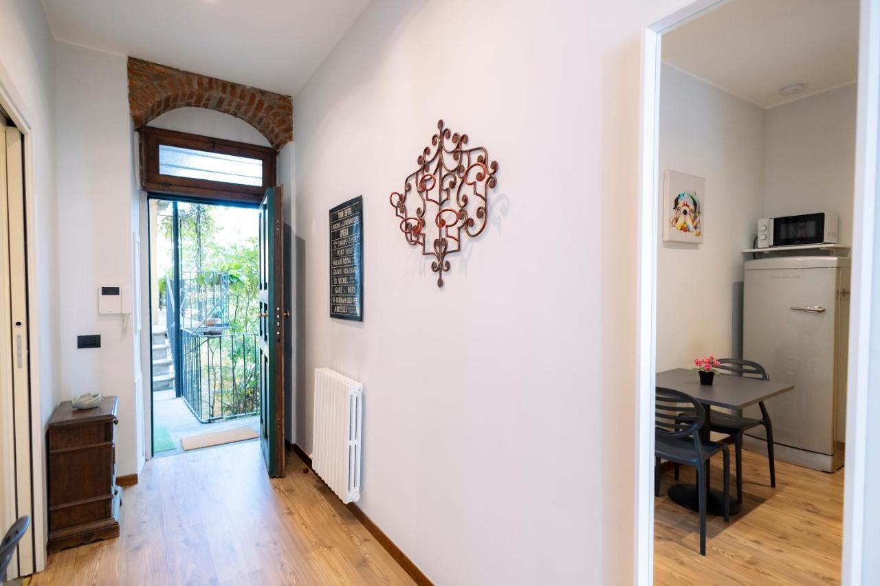 The Red Bricks Home - San Babila Area Milano Exterior foto