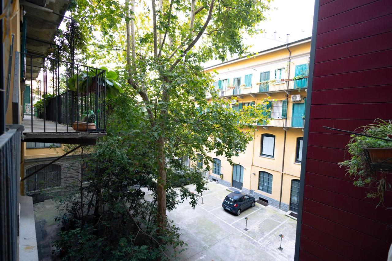 The Red Bricks Home - San Babila Area Milano Exterior foto